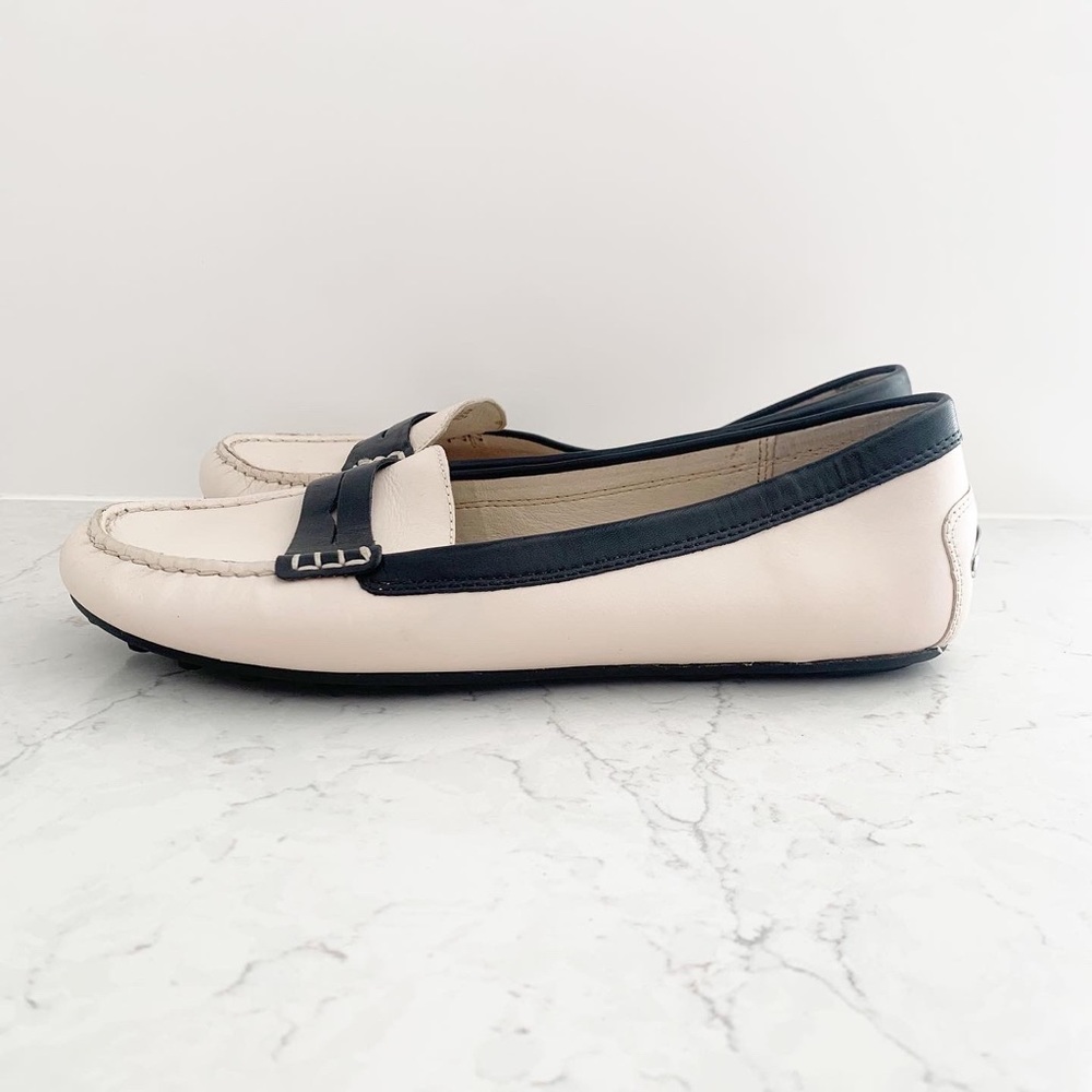 Michael Kors Beige Black Leather Loafers Size 10 - Picture 3 of 7